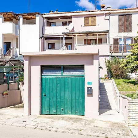 Apartment Fuer 4 Personen Ca 40 Qm In Pula, Istrien Istrische Riviera